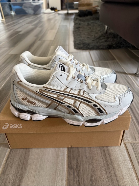 Asics Shoes - Women's ASICS Gel NYC 2055 Shoes Sneakers - Cream Pure Silver 1203A542-100